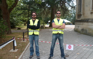 Impressionnant! Personne ne passera!